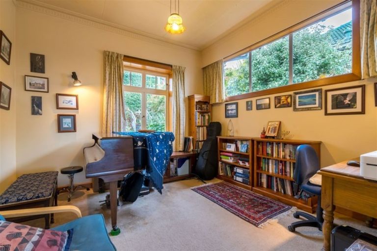 Photo of property in 32 City Road, Roslyn, Dunedin, 9010