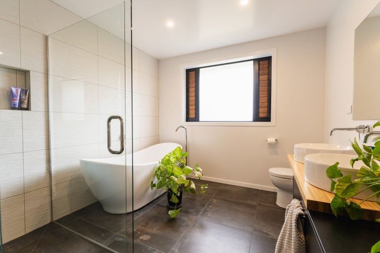 Photo of property in 819 Brighton Road, Ocean View, Dunedin, 9035