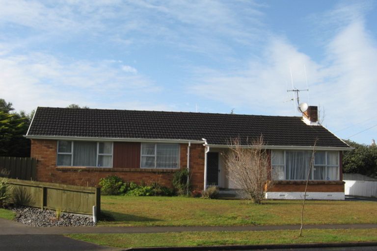 Photo of property in 14 Coleridge Drive, Enderley, Hamilton, 3214