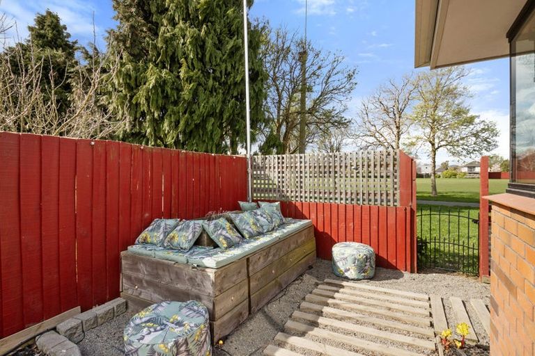 Photo of property in 1/2 Hare Street, Ilam, Christchurch, 8041