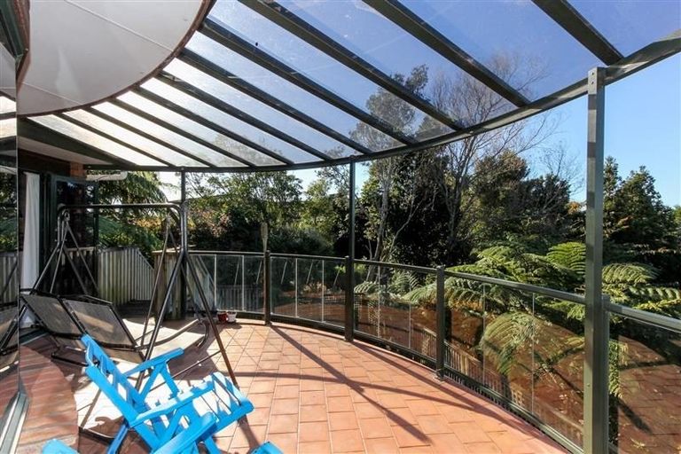 Photo of property in 373 Mangorei Road, Merrilands, New Plymouth, 4312