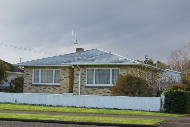 Photo of property in 25 Brocas Avenue, Hillcrest, Hamilton, 3216