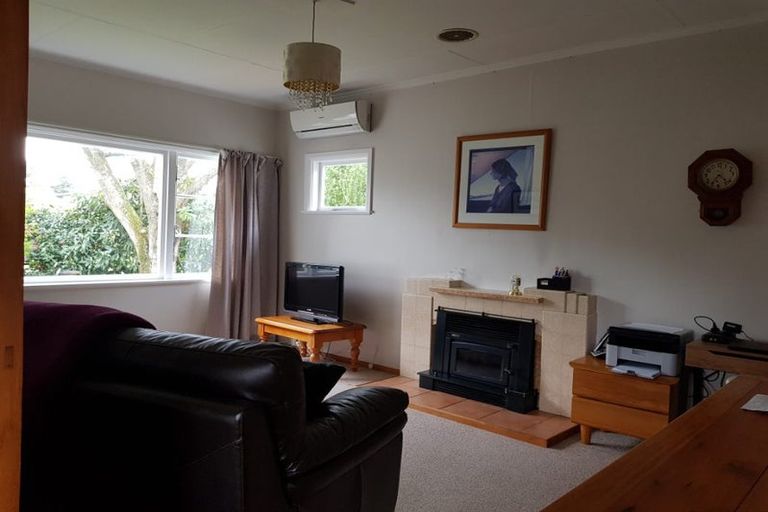 Photo of property in 120 Jickell Street, Hokowhitu, Palmerston North, 4410