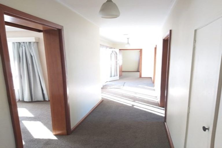 Photo of property in 16 Shearer Avenue, Papanui, Christchurch, 8052