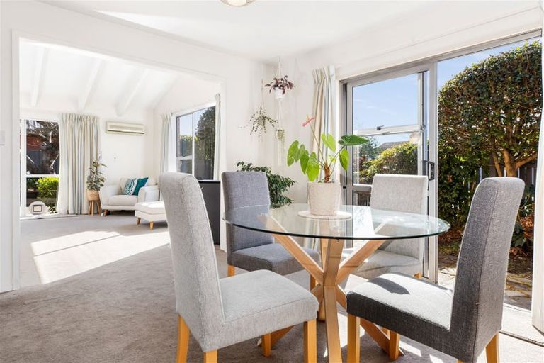 Photo of property in 5 Sayers Crescent, Ilam, Christchurch, 8041