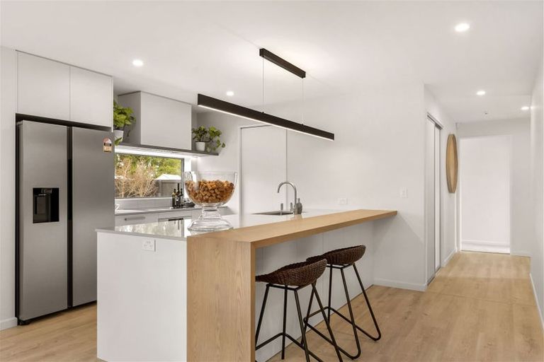 Photo of property in 84 Leistrella Road, Hoon Hay, Christchurch, 8025