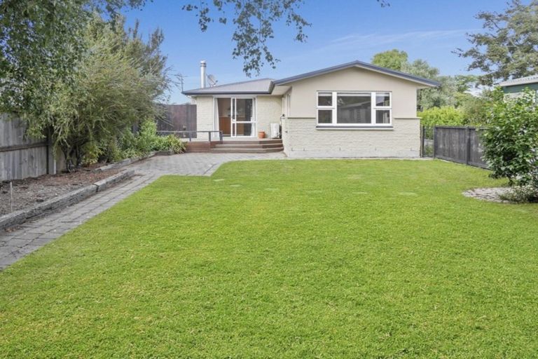 Photo of property in 20 Westerleigh Street, Bishopdale, Christchurch, 8053