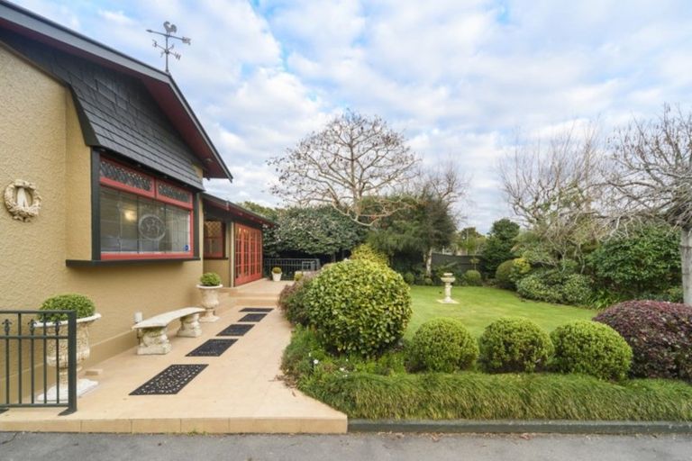 Photo of property in 302 Park Road, Hokowhitu, Palmerston North, 4410