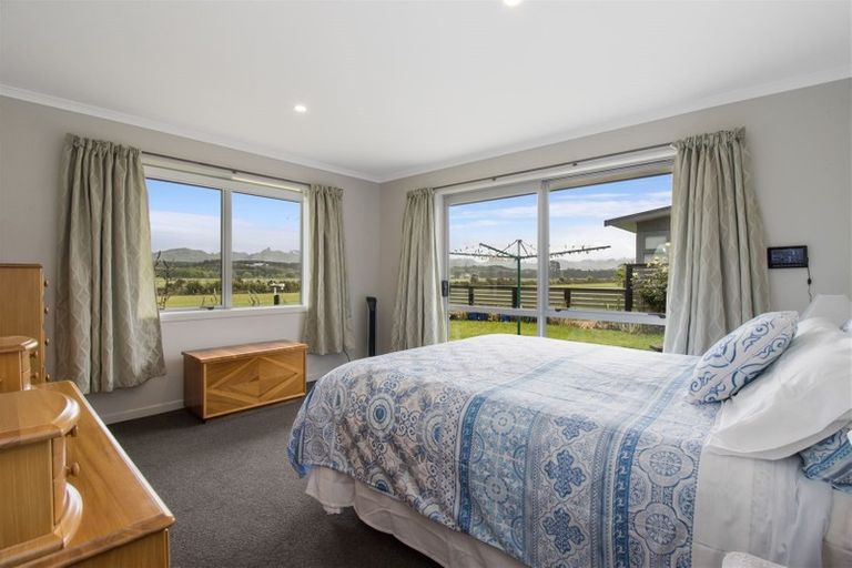 Photo of property in 31 Reel Road, Waihi Beach, 3611