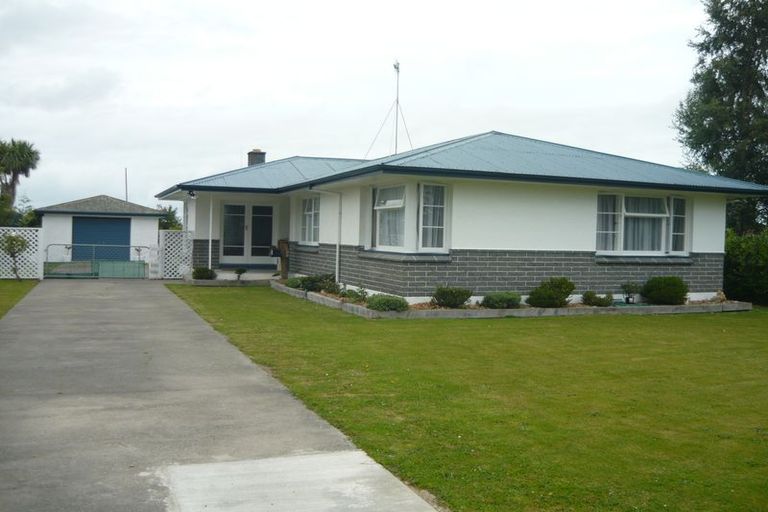 Photo of property in 42 Parsonage Road, Waimate, 7924