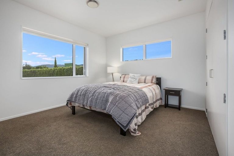 Photo of property in 342a Tararua Road, Levin, 5571