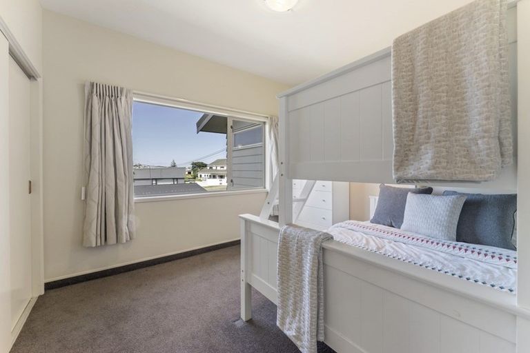 Photo of property in 27 Nelson Street, Foxton Beach, Foxton, 4815