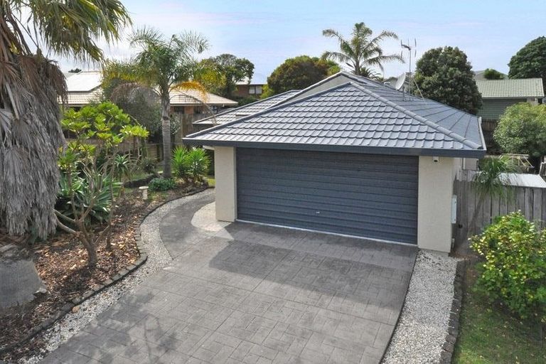Photo of property in 26 Bellville Drive, Clendon Park, Auckland, 2103