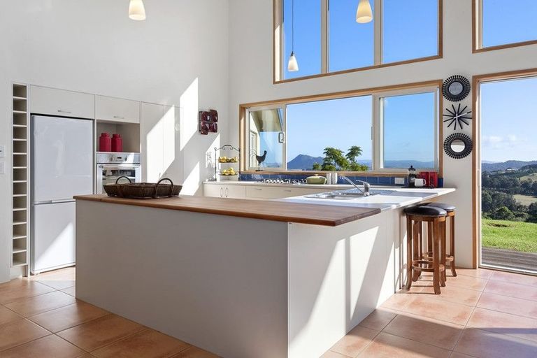 Photo of property in 34 Nova Way, Kauri, 0185