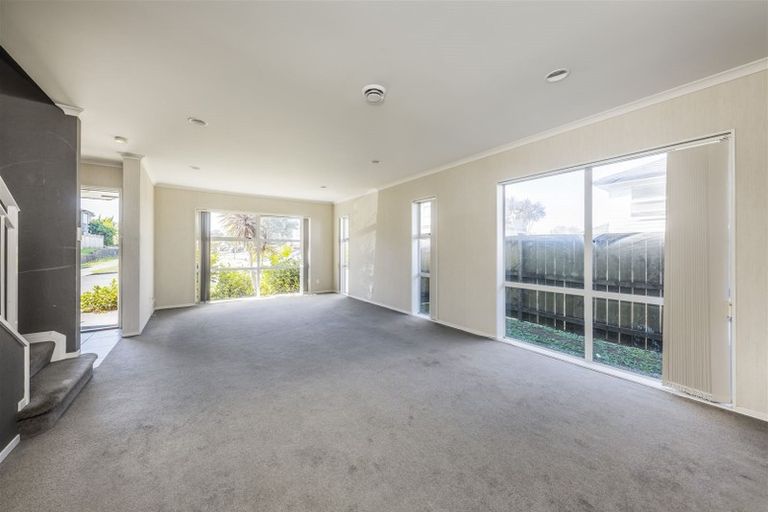 Photo of property in 12 Vinci Court, Manurewa, Auckland, 2105