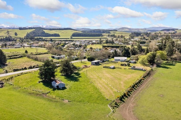 Photo of property in 36 Bridge Street, Coalgate, 7673