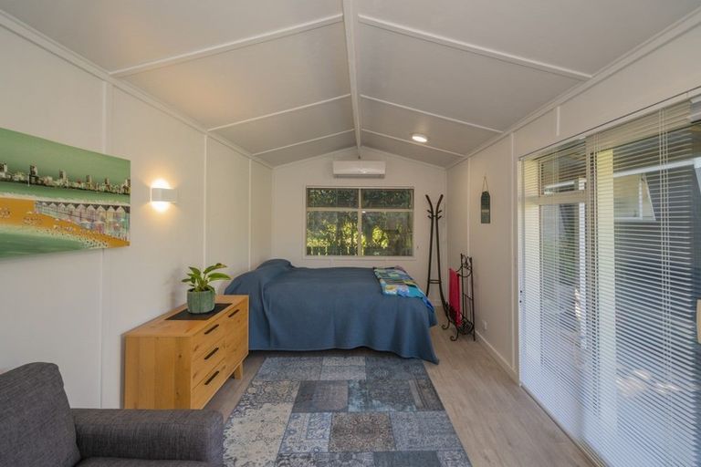 Photo of property in 17 White Street, Whitianga, 3510