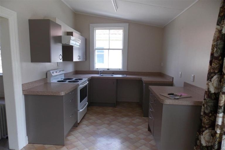 Photo of property in 80 Niblett Street, Whanganui, 4500