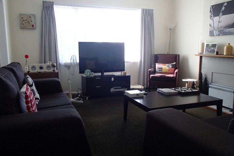 Photo of property in 877 High Street, Avalon, Lower Hutt, 5011