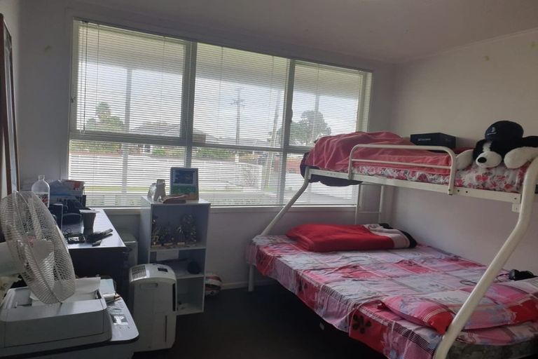 Photo of property in 1/43 Blake Road, Mangere East, Auckland, 2024