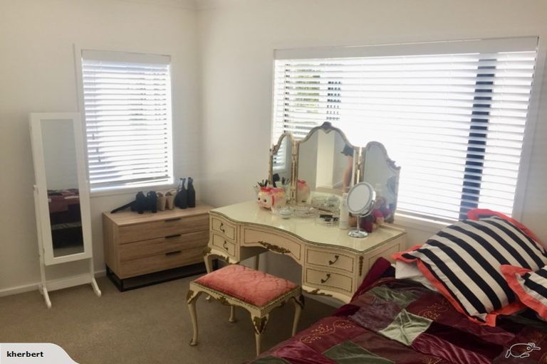 Photo of property in 22 Frank Gill Road, Hobsonville, Auckland, 0616