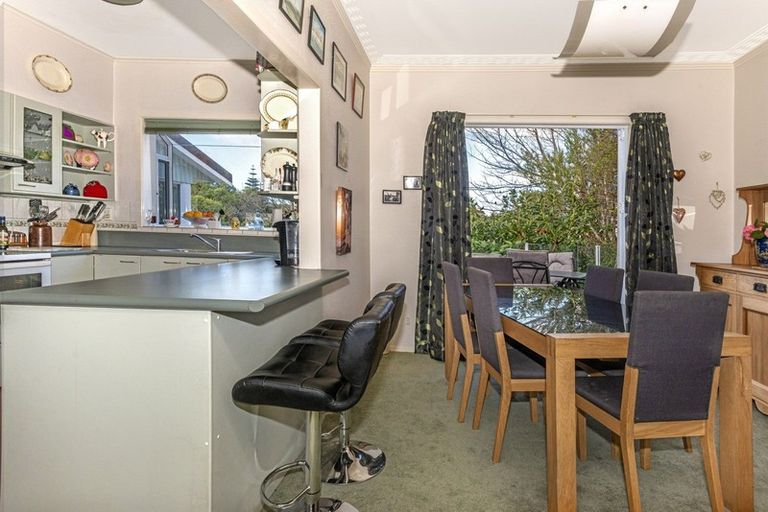 Photo of property in 159 Esplanade, Inner Kaiti, Gisborne, 4010