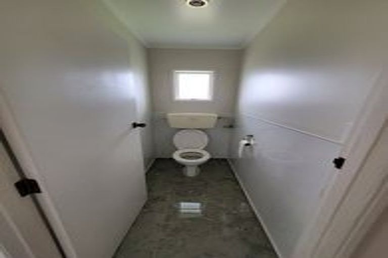 Photo of property in 19 Waimahia Avenue, Weymouth, Auckland, 2103