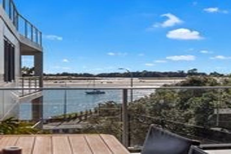 Photo of property in Waterfront Quays, 405/17 Quay Street, Whakatane, 3120