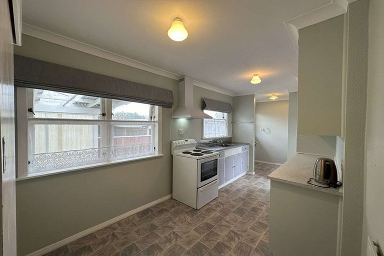 Photo of property in 7 Huia Place, Levin, 5510