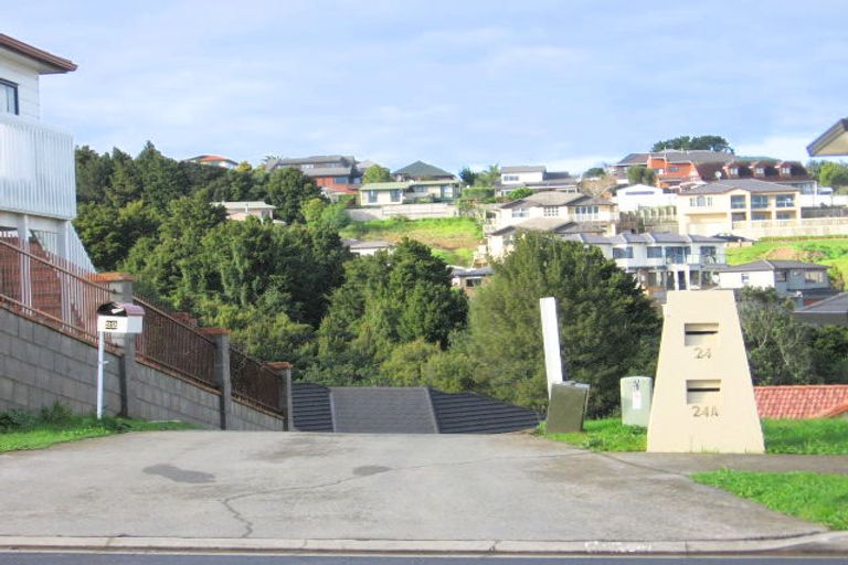 Photo of property in 24 Vireya Court, Goodwood Heights, Auckland, 2105