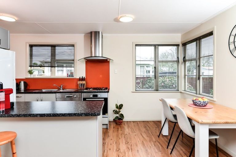 Photo of property in 13 Watts Crescent, Hamilton East, Hamilton, 3216