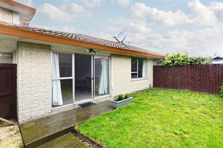 Photo of property in 2/4a Hayton Road, Hornby, Christchurch, 8042