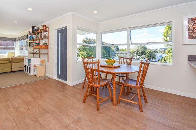 Photo of property in 77 Opaheke Road, Opaheke, Papakura, 2113