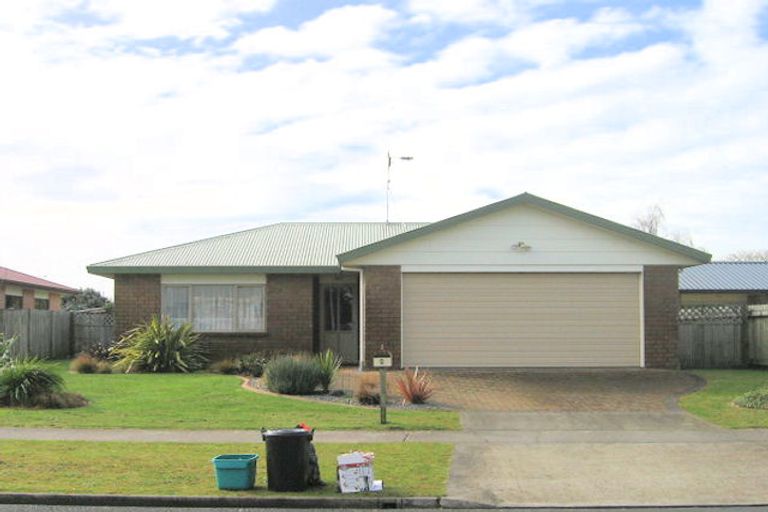 Photo of property in 6 Catalina Drive, Melville, Hamilton, 3206