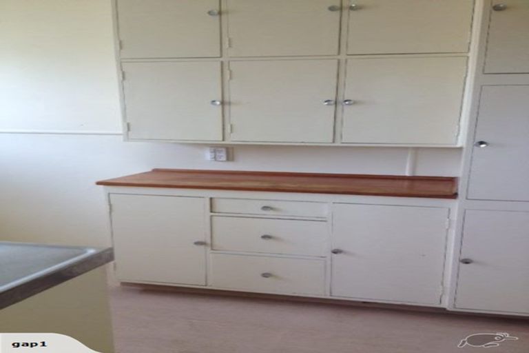 Photo of property in 5-7 Esk Street, Roslyn, Palmerston North, 4414