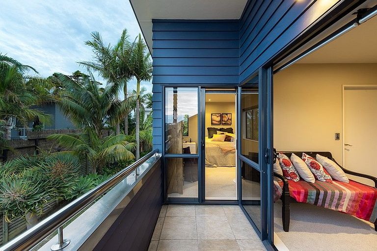 Photo of property in 115a Kowhai Road, Mairangi Bay, Auckland, 0630