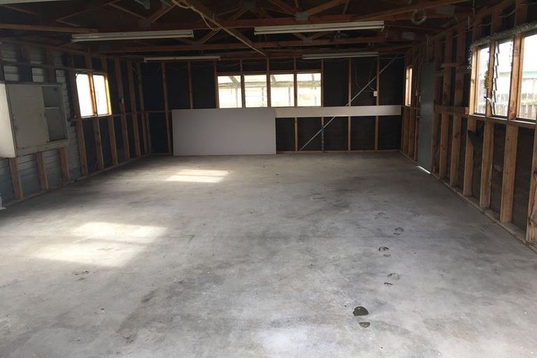 Photo of property in 36 Vivian Street, Solway, Masterton, 5810