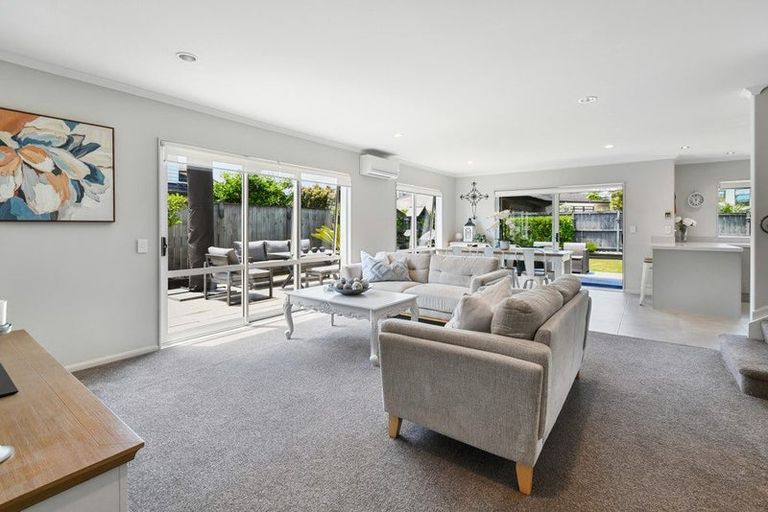 Photo of property in 10 Bayvista Drive, Karaka, Papakura, 2113