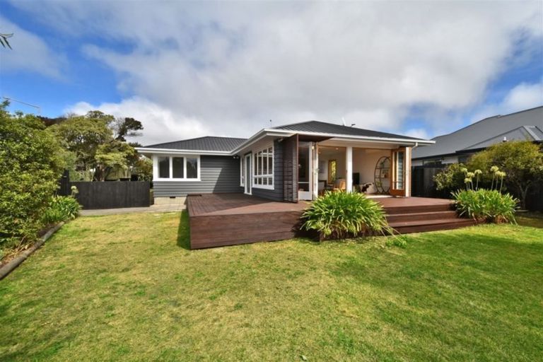 Photo of property in 5 Carlsen Street, Burwood, Christchurch, 8083