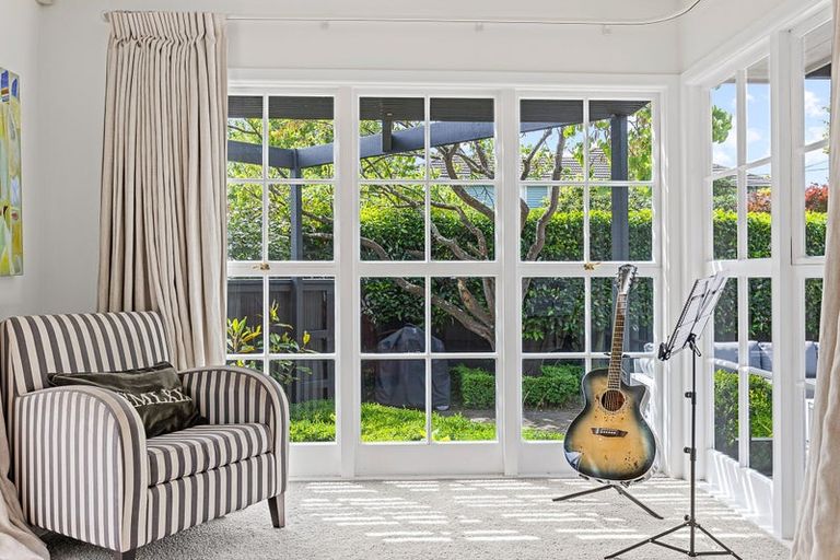 Photo of property in 233 Clyde Road, Burnside, Christchurch, 8053