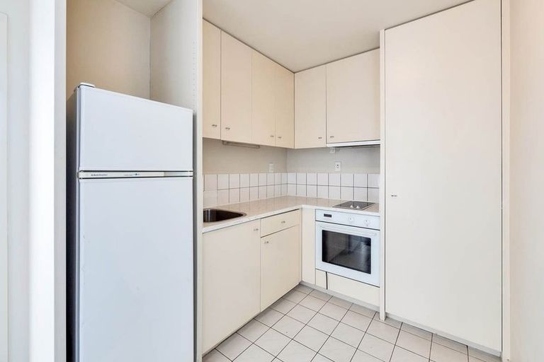 Photo of property in Cintra Apartments, 17h/3 Whitaker Place, Grafton, Auckland, 1010