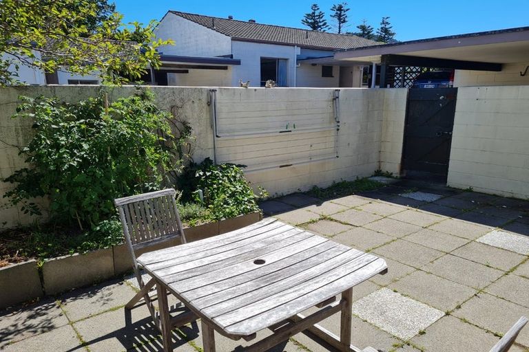 Photo of property in 1/65 Old Karori Road, Karori, Wellington, 6012