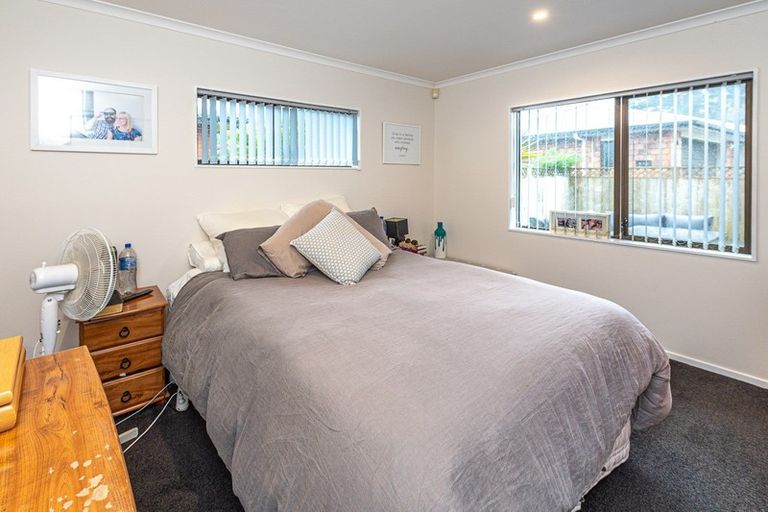 Photo of property in 1 Loader Place, Tawhero, Whanganui, 4501