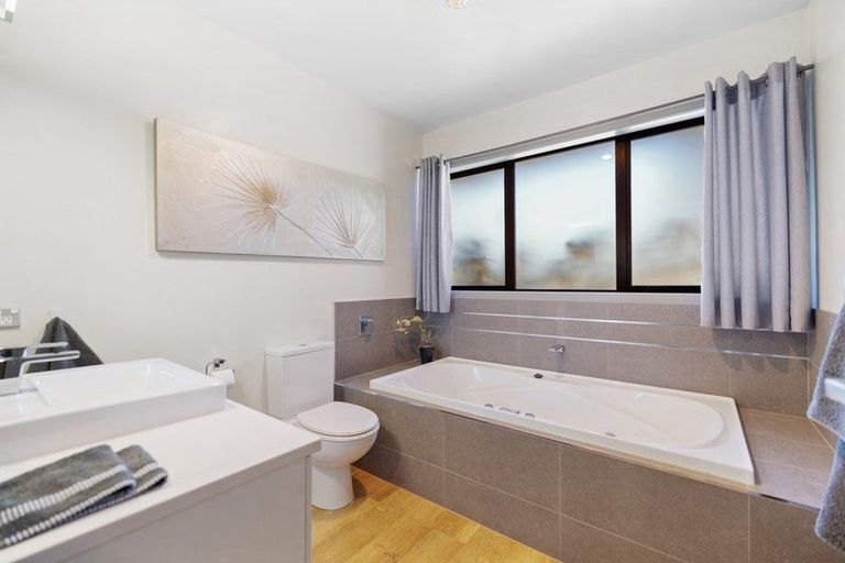 Photo of property in 20 Sledmere Drive, Lower Shotover, Queenstown, 9371