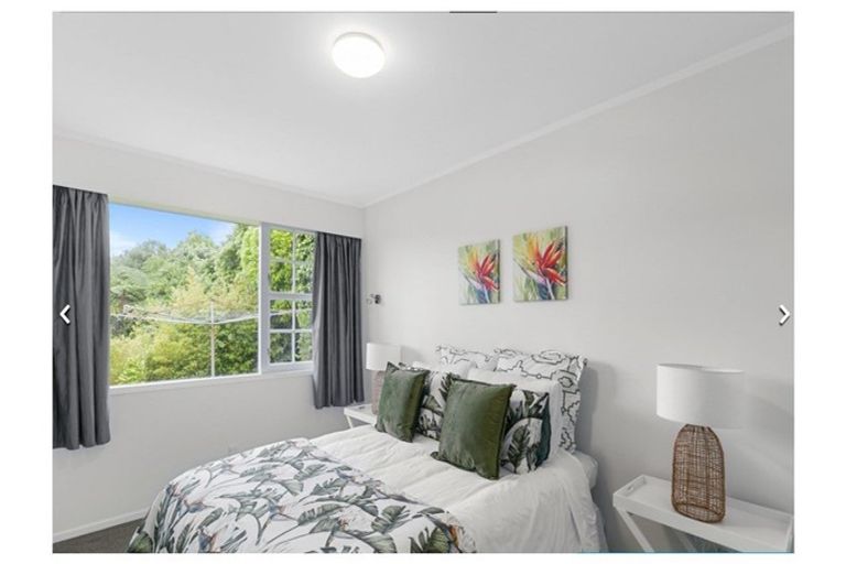 Photo of property in 25 Oriel Avenue, Tawa, Wellington, 5028