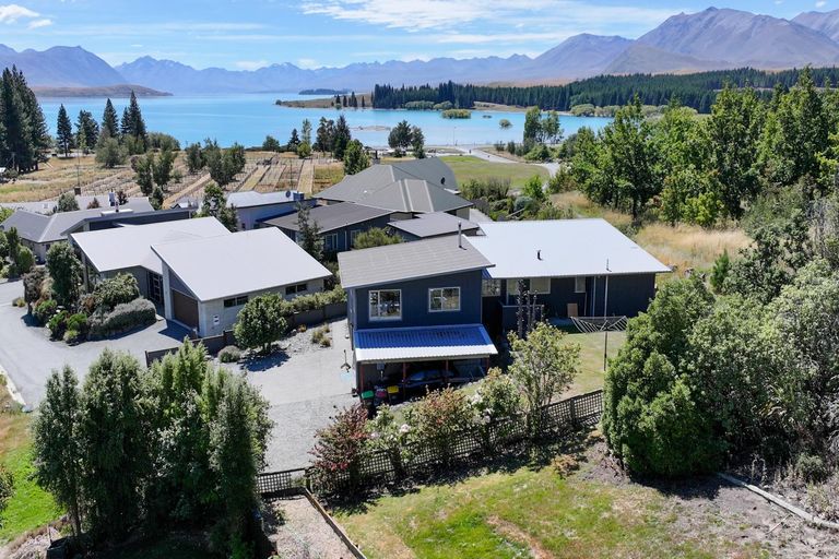 Photo of property in 26 Hamilton Drive, Lake Tekapo, 7999