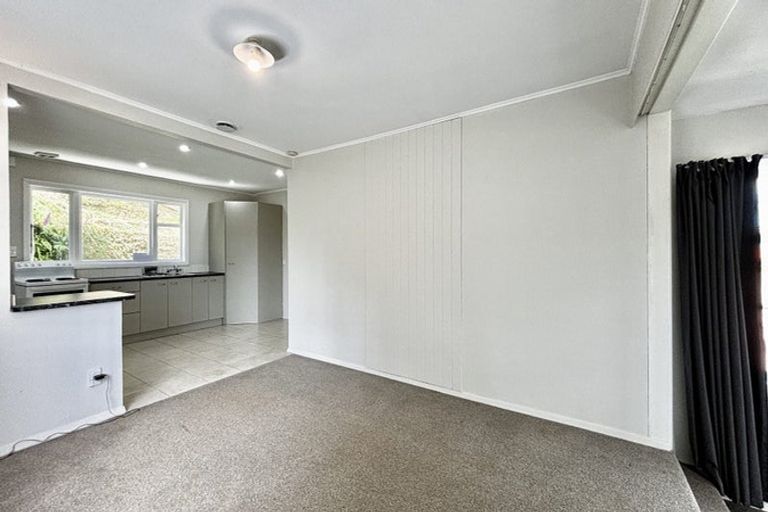 Photo of property in 69 Hatton Street, Karori, Wellington, 6012