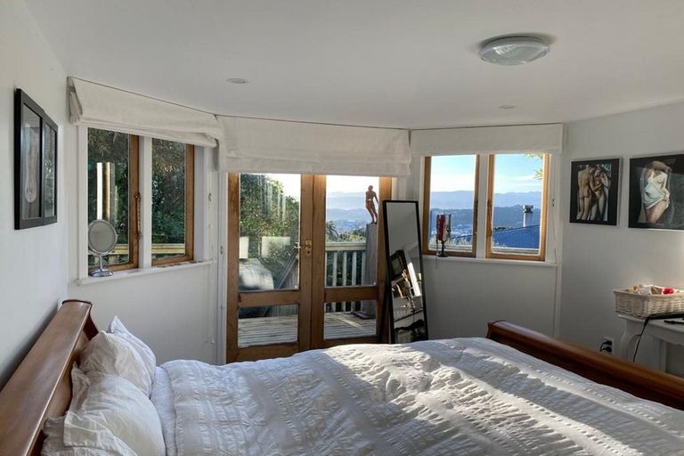 Photo of property in 100 Farnham Street, Mornington, Wellington, 6021