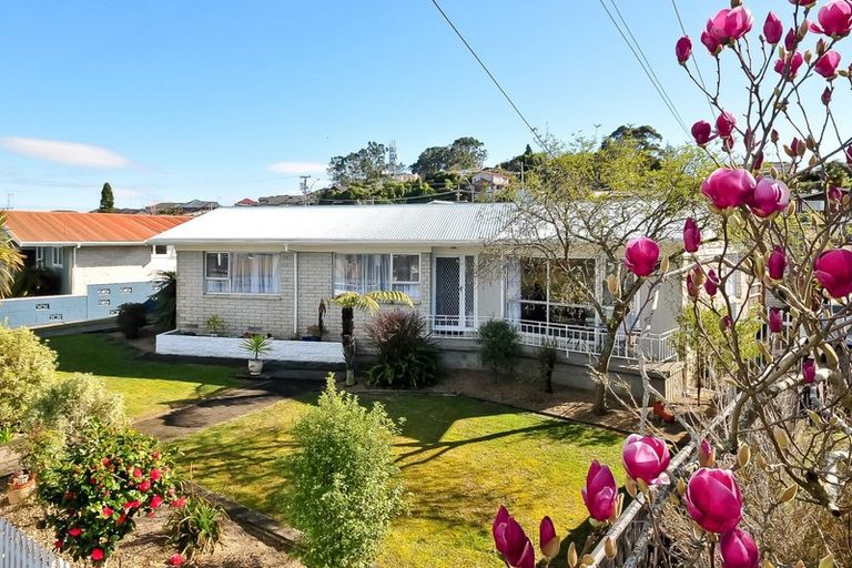 Photo of property in 194 Whatawhata Road, Dinsdale, Hamilton, 3204