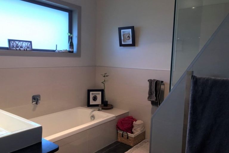 Photo of property in 32 Brentwood Avenue, Te Kamo, Whangarei, 0112